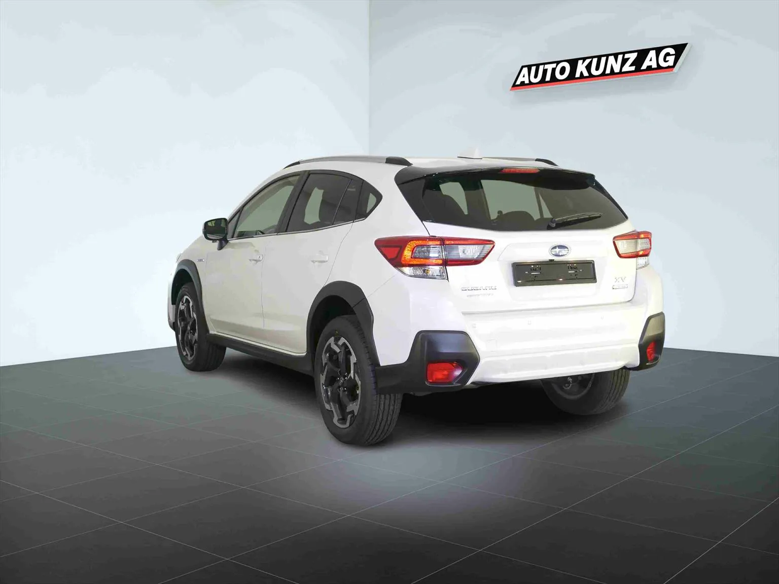 Subaru XV 2.0i e-Boxer Luxury AWD  Image 2