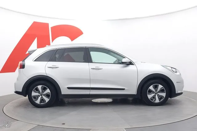 KIA Niro 1,6 GDI Hybrid EX DCT - / 1-OMISTAJA / TÄYD MERK HUOLTOKIRJA / NAVI / TUTKAT / PKAMERA / Image 6