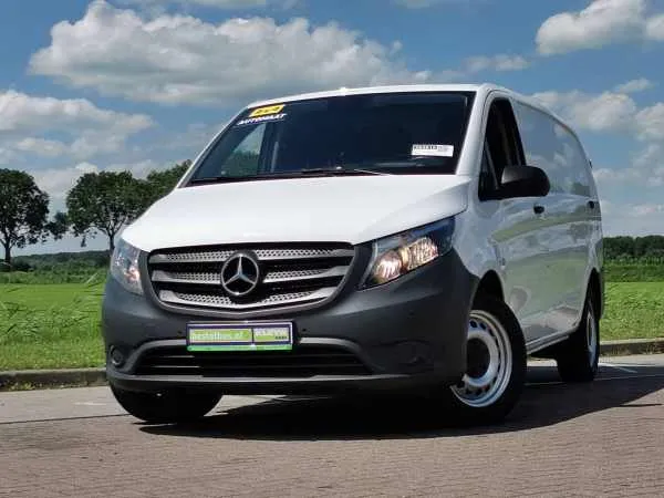 Mercedes-Benz Vito 119 CDI L2H1 Automaat 4MATIC Image 1